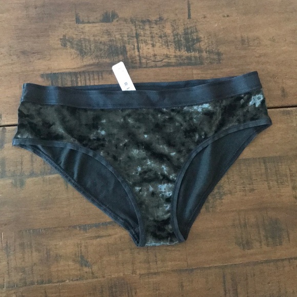 Black velvet panties Clearance